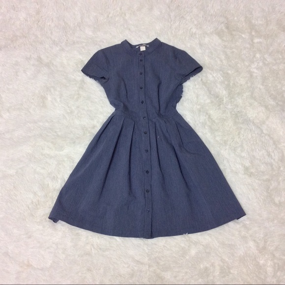 Dress - Picture 1 of 3